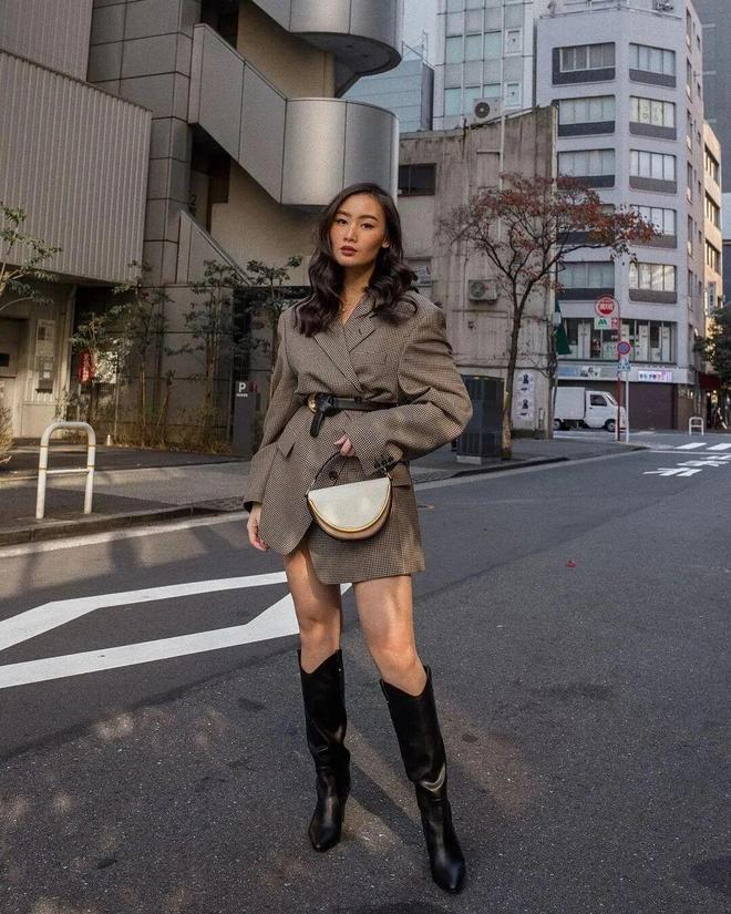 香港現金網：今年的長靴，這樣穿最舒服！