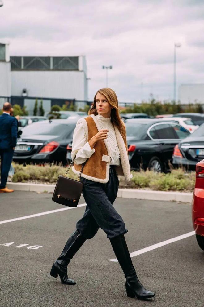 香港現金網：今年的長靴，這樣穿最舒服！